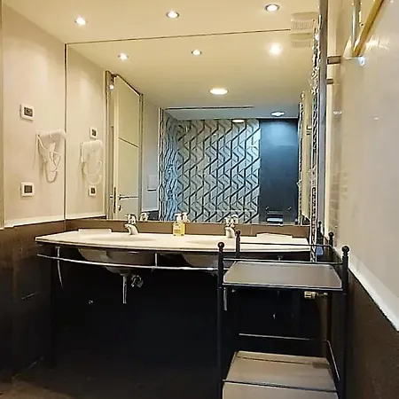 In Style Colosseum Apartman *