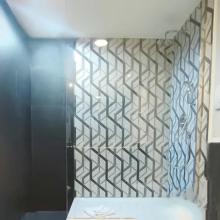 In Style Colosseum Apartment