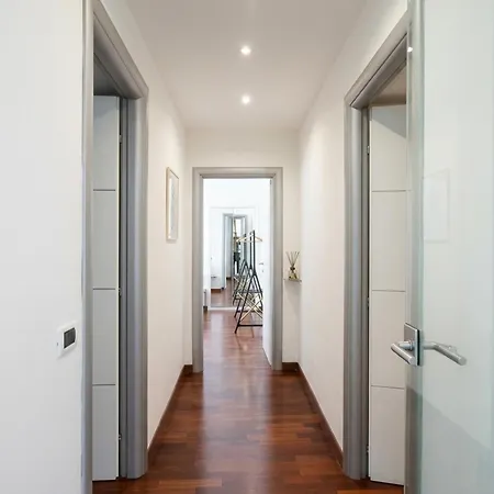 In Style Colosseum Apartment